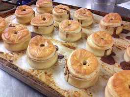 Steak Pies x 16 - DELIVERY ONLY
