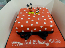 Load image into Gallery viewer, Mickey and Minnie Mouse Cake